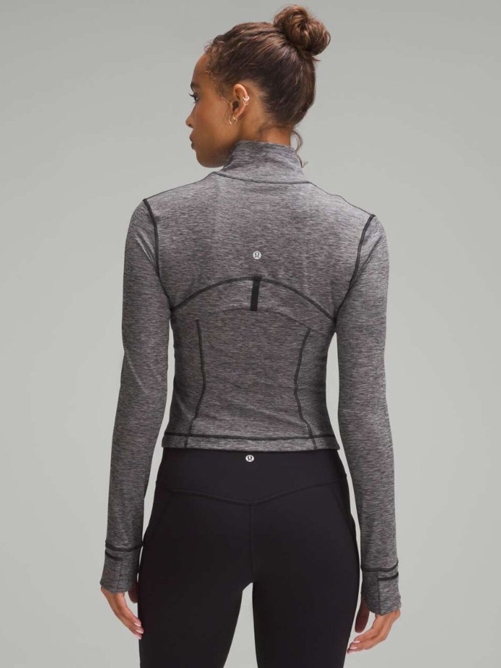 FLAWLESS  LULULEMON DEFINE GRAY AND BLACK CROPPED JACKET SIZE 6 - Picture 7 of 10